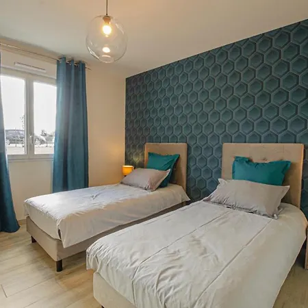 Holiday home La Cle Des Champs